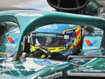 Fernando Alonso durante la clasificación del GP de Singapur