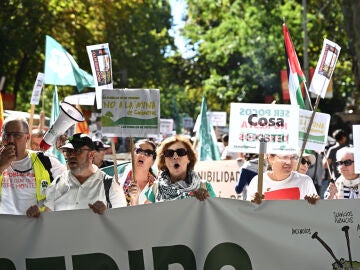 Imagen de la manifestación convocada por el movimiento ciudadano 'Salvemos el mundo rural agredido'