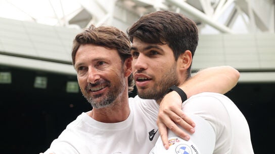Juan Carlos Ferrero junto a Carlos Alcaraz en el pasado Wimbledon