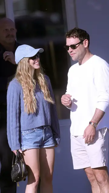 Sydney Sweeney y Scooter Braun Sydney Sweeney y Scooter Braun