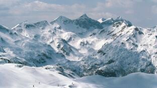 Imagen de archivo de los Alpes Julianos en Eslovenia