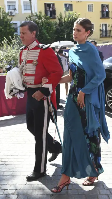 Cayetano Martínez de Irujo y su hija Amina Cayetano Martínez de Irujo y su hija Amina