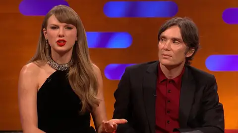 Cillian Murphy y Taylor Swift en The Graham Norton Show Cillian Murphy y Taylor Swift en The Graham Norton Show