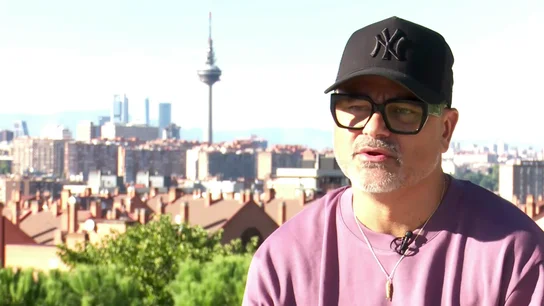 Nach regresa a la escena con 'Destino' para poner orden a su caos: "En este disco estaba con 13 canciones a la vez" Nach regresa a la escena con 'Destino' para poner orden a su caos: "En este disco estaba con 13 canciones a la vez"