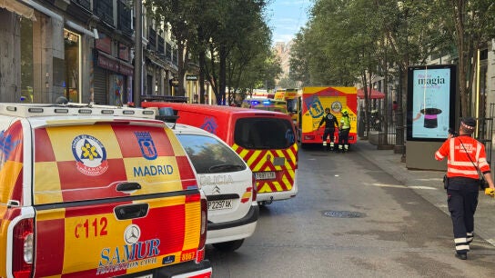 Derrumbe de un edificio en la calle Hileras de Madrid