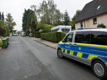 Policía en el lugar del ataque con arma blanca en Herdecke