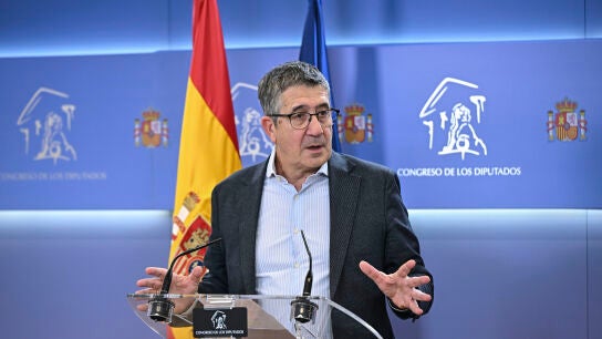 El portavoz del PSOE, Patxi L&oacute;pez, en el Congreso
