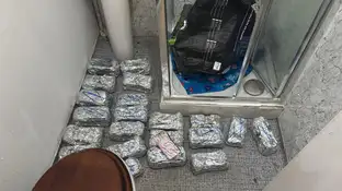 Desmantelada la red de robo de móviles más grande de la Historia Algunos de los móviles incautados por la policía británica