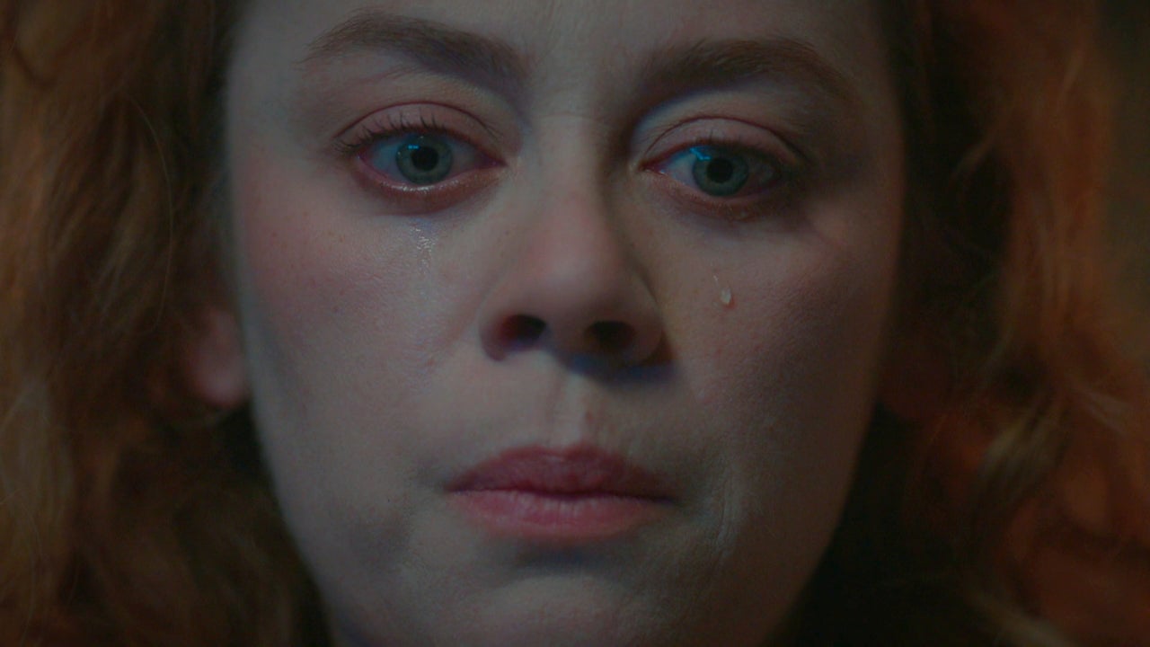 Bahar encuentra una carta de despedida de Umay y teme lo peor Bahar encuentra una carta de despedida de Umay y teme lo peor