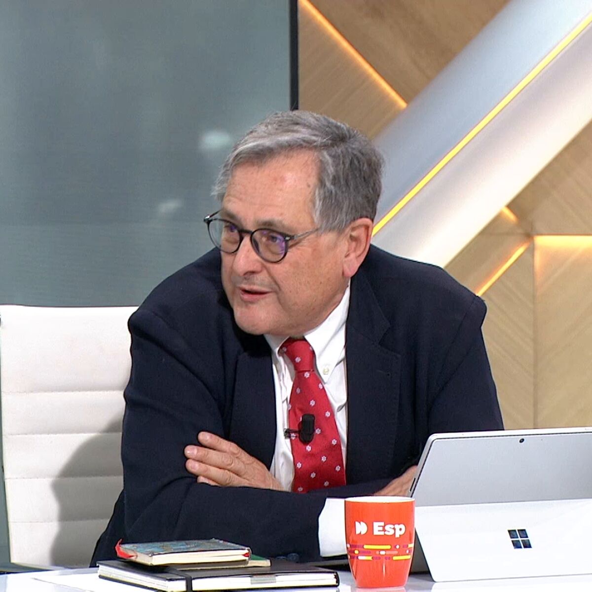 Paco Marhuenda, sobre el rechazo de Yolanda Díaz al plan de paz firmado  entre Israel y Hamás: "Haciendo el ridículo, le debe gustar"