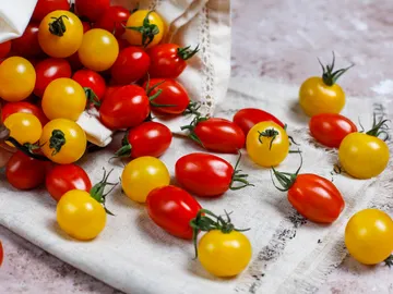 Tomates cherry Tomates cherry