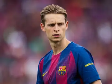 Frenkie de Jong con la camista del Barcelona Frenkie de Jong con la camista del Barcelona
