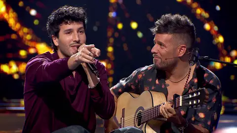 Emoción, verdad y sentido del humor: la improvisada canción de arrepentimiento de Sebastián Yatra a Mika en La Voz Emoción, verdad y sentido del humor: la improvisada canción de arrepentimiento de Sebastián Yatra a Mika en La Voz
