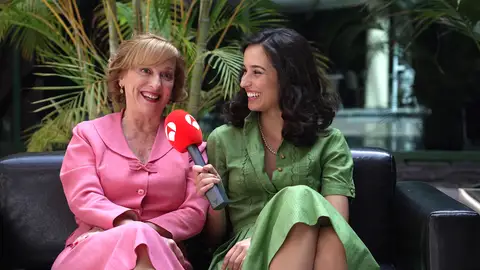 Ana Labordeta y Sara Sanz revelan cómo el regreso de José afectará a su relación de madre e hija en Sueños de libertad: "Os vais a enamorar de esta familia" Ana Labordeta y Sara Sanz revelan cómo el regreso de José afectará a su relación de madre e hija en Sueños de libertad: "Os vais a enamorar de esta familia"