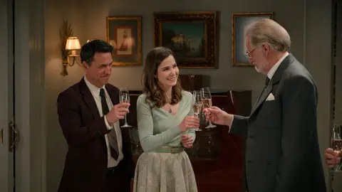 Gabriel, Begoña y Damián de la Reina en el capítulo 415 de Sueños de libertad Gabriel, Begoña y Damián de la Reina en el capítulo 415 de Sueños de libertad