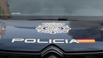 Imagen de archivo de un coche de la Policía Nacional Imagen de archivo de un coche de la Policía Nacional