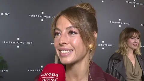 Belén Écija haciendo declaraciones a los medios Belén Écija haciendo declaraciones a los medios