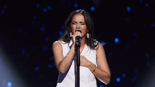 Las suplicas de Malú hacen efecto en Mika y pulsa por el quejío de Blanca Las suplicas de Malú hacen efecto en Mika y pulsa por el quejío de Blanca