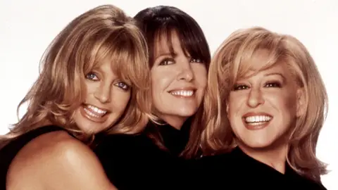 Goldie Hawn, Diane Keaton y Bette Midler, protagonistas de El club de las primeras esposas Goldie Hawn, Diane Keaton y Bette Midler, protagonistas de El club de las primeras esposas