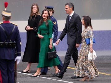 La reina Letizia, la infanta Sofía, el presidente del Gobierno, Pedro Sánchez La reina Letizia, la infanta Sofía, el presidente del Gobierno, Pedro Sánchez