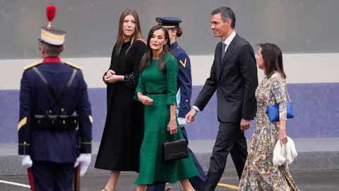 La reina Letizia, la infanta Sofía, el presidente del Gobierno, Pedro Sánchez La reina Letizia, la infanta Sofía, el presidente del Gobierno, Pedro Sánchez