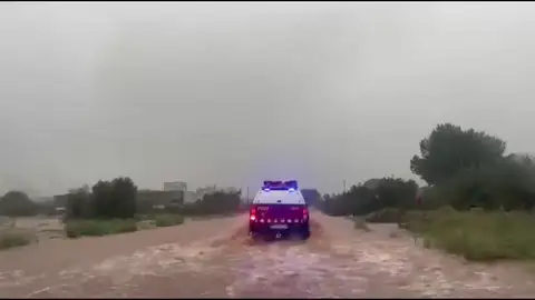 DANA Alice: Protección Civil lanza una alerta roja en Tarragona por lluvias torrenciales mientras la UME trabaja en Ibiza DANA Alice: Protección Civil lanza una alerta roja en Tarragona por lluvias torrenciales mientras la UME trabaja en Ibiza