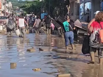 Aumentan a 47 el número de muertos por las lluvias torrenciales en México Aumentan a 47 el número de muertos por las lluvias torrenciales en México