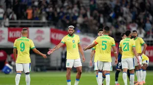Los jugadores de Brasil tras caer 3-2 ante Japón Los jugadores de Brasil tras caer 3-2 ante Japón