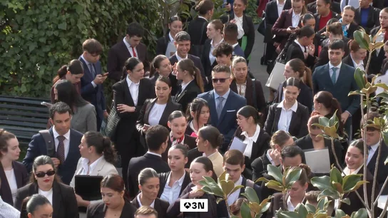 Hay cientos de candidatos que optan a un empleo como tripulante de cabina Hay cientos de candidatos que optan a un empleo como tripulante de cabina