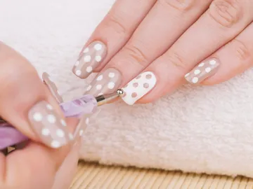 Manicura Polka Dots  Manicura Polka Dots