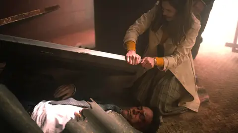 Begoña y Gabriel en el capítulo 418 de Sueños de libertad Begoña y Gabriel en el capítulo 418 de Sueños de libertad
