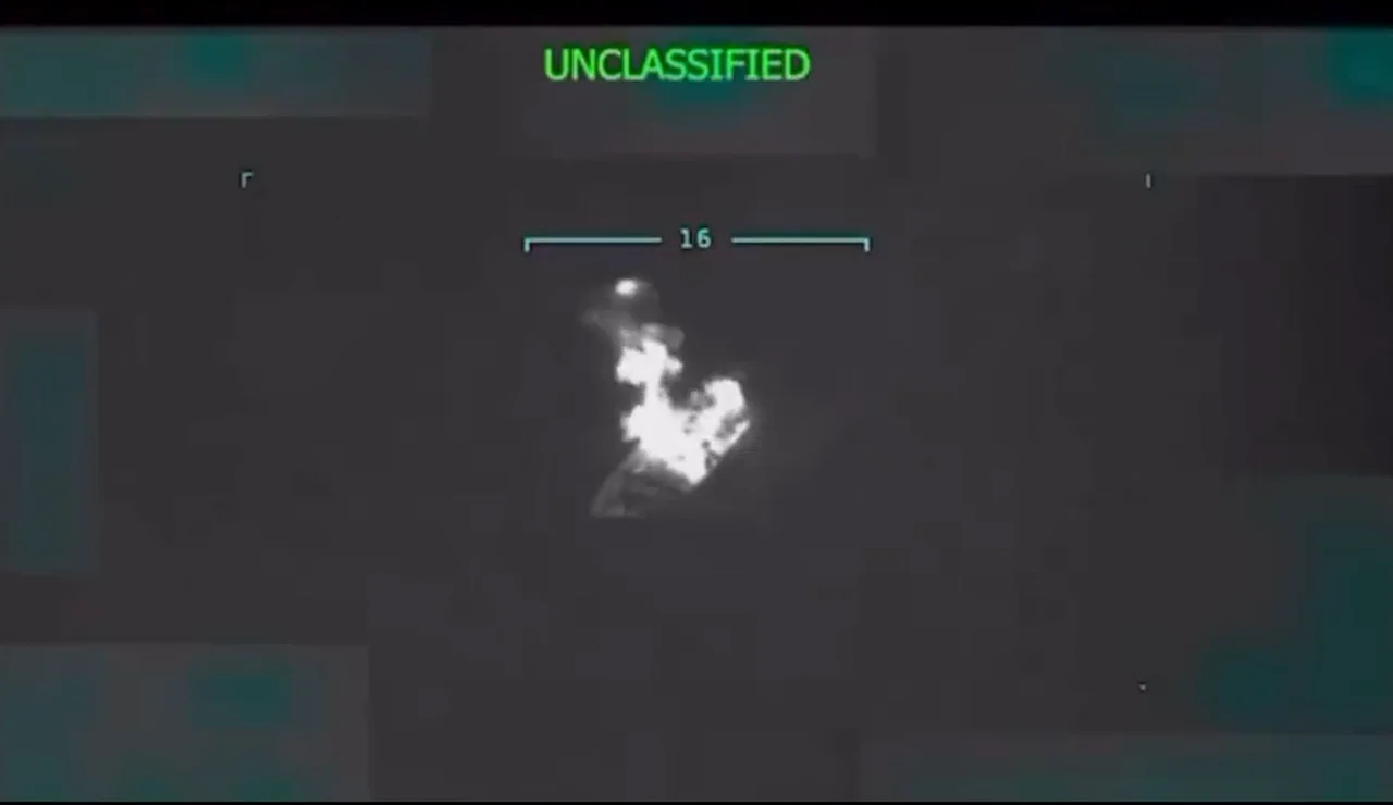 EEUU bombardea un barco cerca de Venezuela