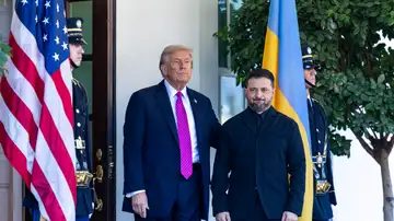 Trump recibe a Zelenski en la Casa Blanca para abordar el fin de la guerra de Ucrania: "Las cosas avanzan muy bien" Trump recibe a Zelenski en la Casa Blanca para abordar el fin de la guerra de Ucrania: "Las cosas avanzan muy bien"