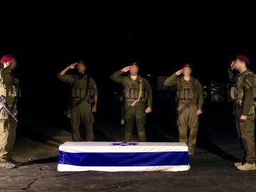 Ceremonia llevada a cabo por el ejército Israelí en Gaza en memoria del secuestrado israelí Eliyahu Margalit