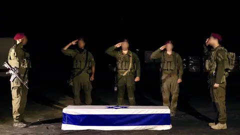 Ceremonia llevada a cabo por el ejército Israelí en Gaza en memoria del secuestrado israelí Eliyahu Margalit Ceremonia llevada a cabo por el ejército Israelí en Gaza en memoria del secuestrado israelí Eliyahu Margalit