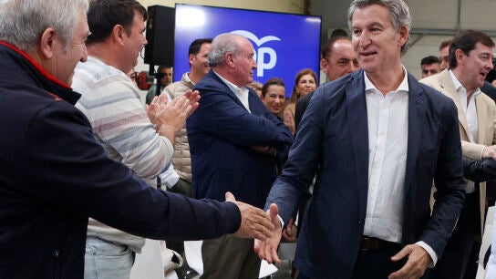 Reuni&oacute;n Feij&oacute;o con aut&oacute;nomos en Soria