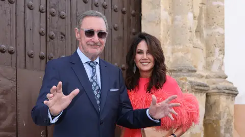 Carlos Herrera y Pepa Gea antes de la boda de su hijo Carlos Herrera y Pepa Gea antes de la boda de su hijo