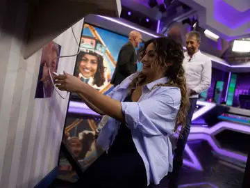 Esperansa Grasia sorprende a Luis de la Fuente con sus trucos para el día a día Esperansa Grasia sorprende a Luis de la Fuente con sus trucos para el día a día