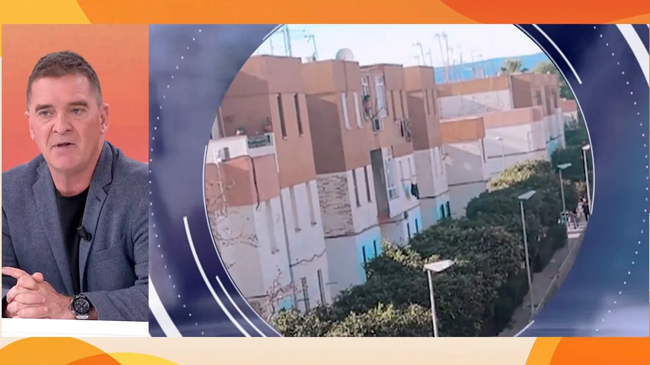 Un hombre armado se atrinchera en Brenes (Sevilla):