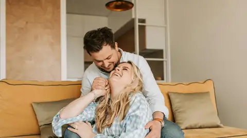 AXA Legado Activo: Proteger tu futuro y ahorrar nunca fue tan simple AXA Legado Activo: Proteger tu futuro y ahorrar nunca fue tan simple