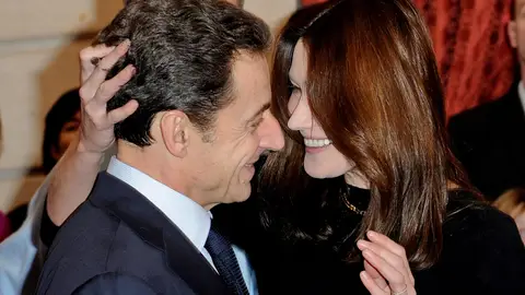 Carla Bruni y Nicolas Sarkozy Carla Bruni y Nicolas Sarkozy