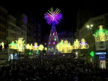 Viajes a la Navidad de Vigo desde Estados Unidos, Canadá o Alemania: el furor de las luces