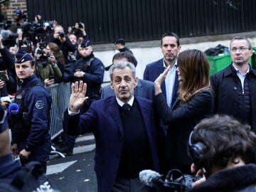 Sarkozy de camino a prisión