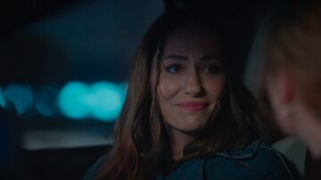 Bahar se aparta y deja el camino libre a Naz para vivir su historia de amor con Evren