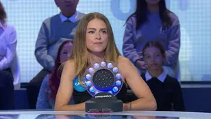 Pleno de Carla Nieto con ‘Malo’ de Bebe y alegato contra el maltrato: “Gracias por esta canción”