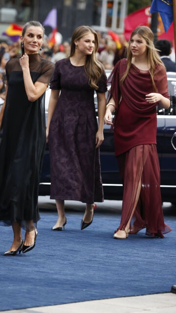 La reina Letizia, la princesa Leonor y la infanta Sofía