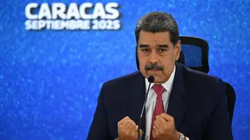 Maduro ordena a los venezolanos iniciar una "huelga general" en caso de ataque contra el país Maduro ordena a los venezolanos iniciar una "huelga general" en caso de ataque contra el país