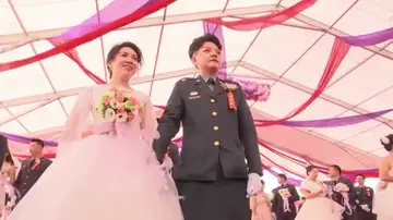 Efemérides de hoy 30 de octubre de 2025: Dos parejas del mismo sexo se casa en una ceremonia de las Fuerzas Armadas de Taiwán Efemérides de hoy 30 de octubre de 2025: Dos parejas del mismo sexo se casa en una ceremonia de las Fuerzas Armadas de Taiwán