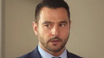 "No te creas ni una palabra": David, a punto de descubrir el engaño de Patricia y Julia en los próximos capítulos de La Encrucijada "No te creas ni una palabra": David, a punto de descubrir el engaño de Patricia y Julia en los próximos capítulos de La Encrucijada