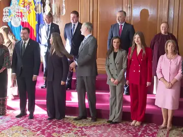 Posado oficial durante un acto previo a los Premios Princesa de Asturias 2025 Posado oficial durante un acto previo a los Premios Princesa de Asturias 2025